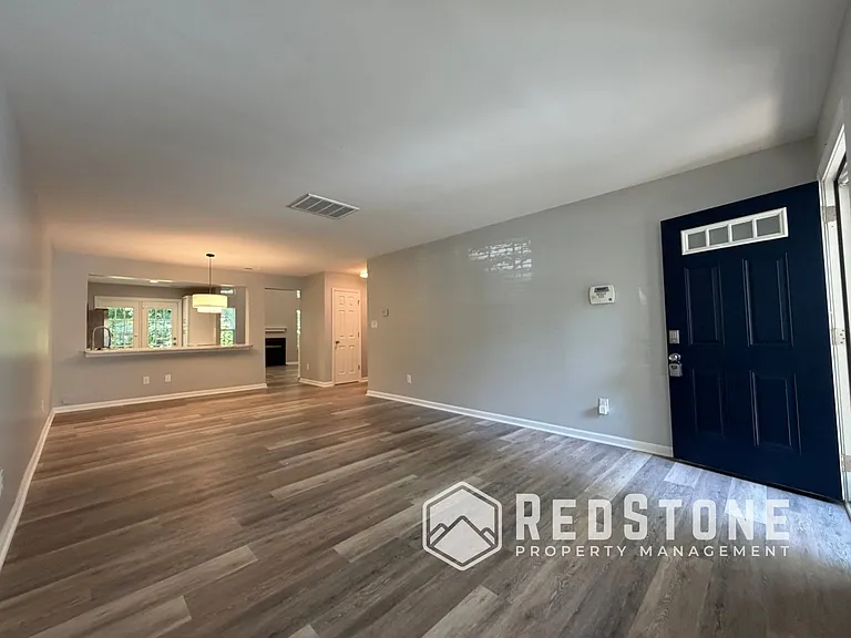 6489 Bellcross Trl — Photo 2