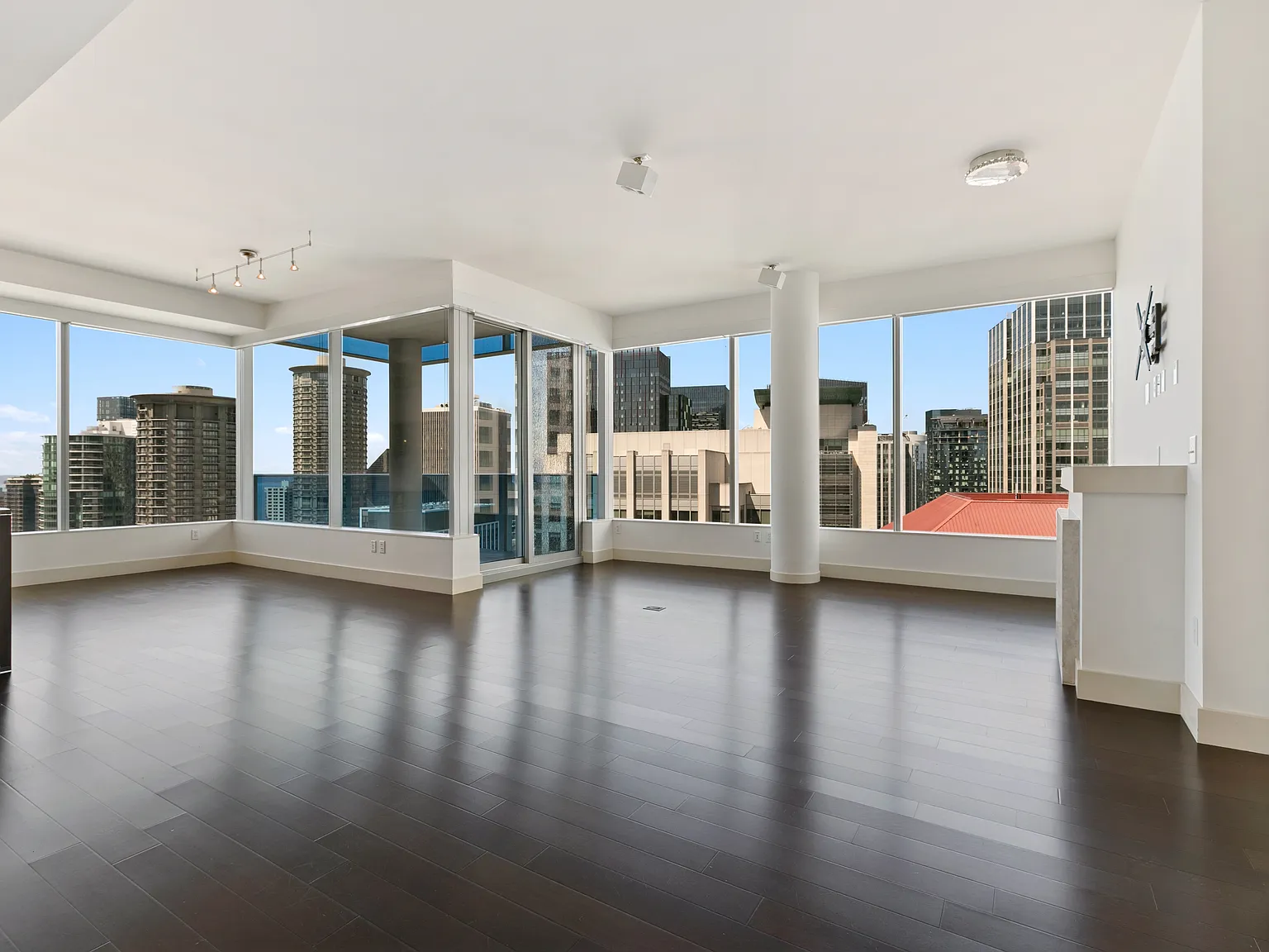 2 bed, 1534 sqft, $5,495 — Photo 2