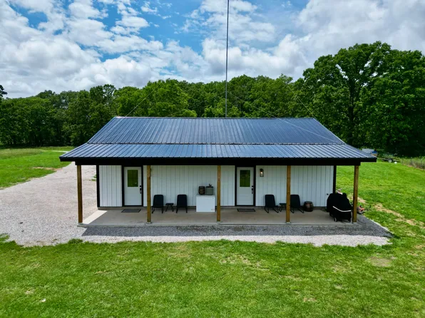 7217 County Road 2380, Pomona, MO 65789