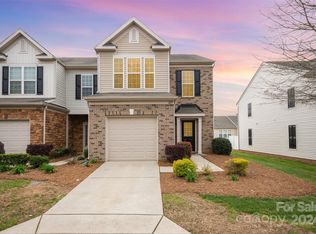 2224 Kensington Station Pkwy, Charlotte, NC 28210