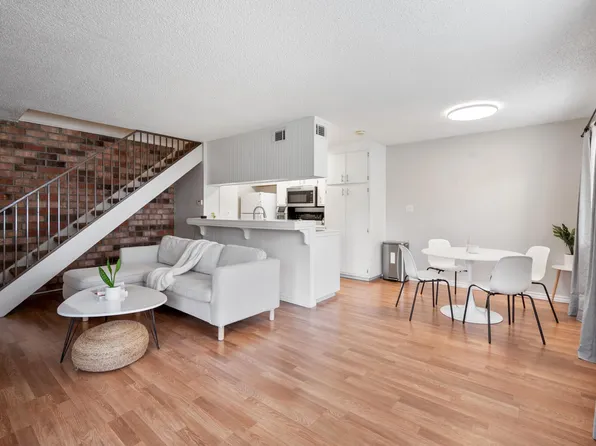 5055 Rhode Island Dr APT 2, Sacramento, CA 95841