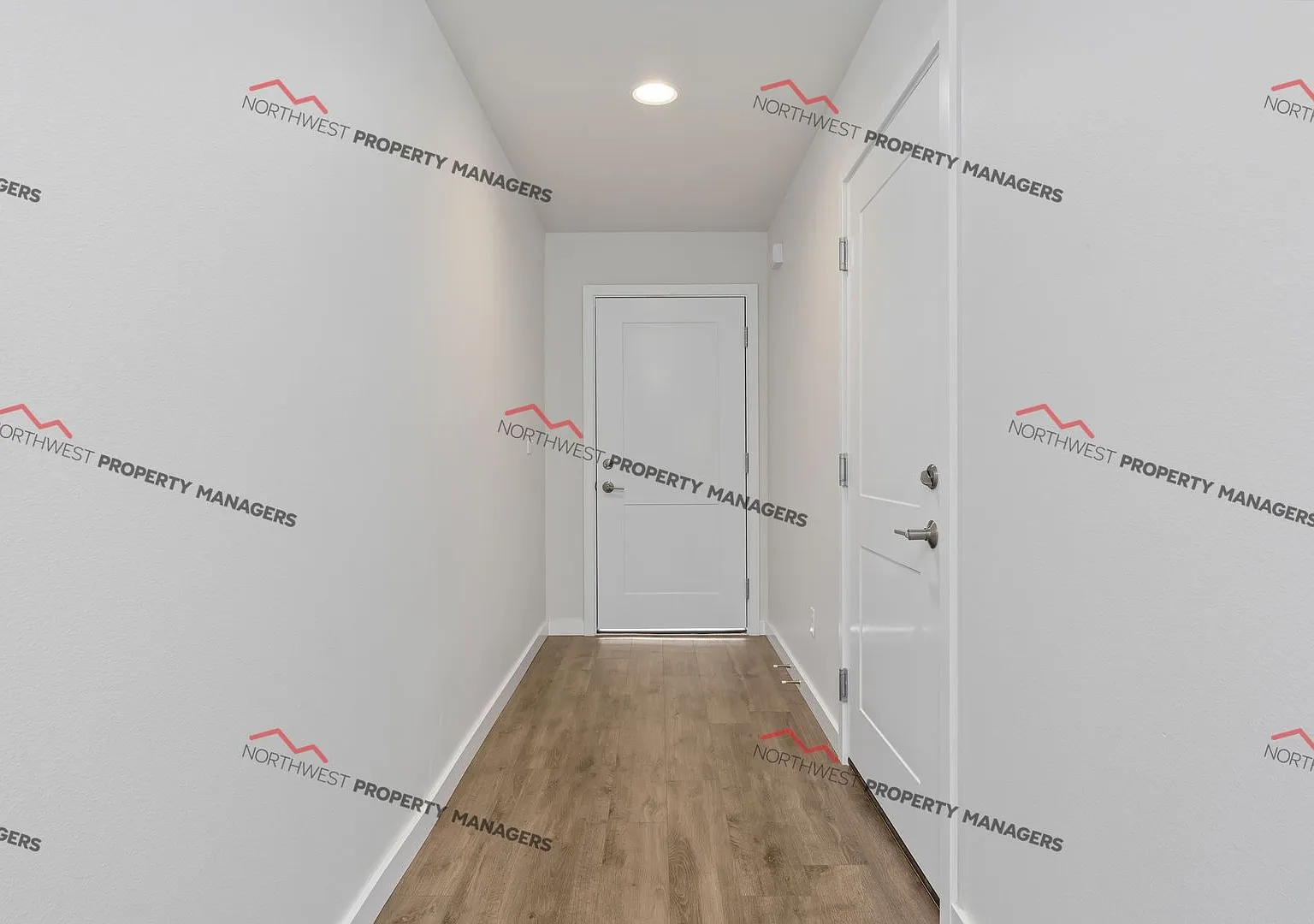 r280 Stella Station Townhomes — Photo 2
