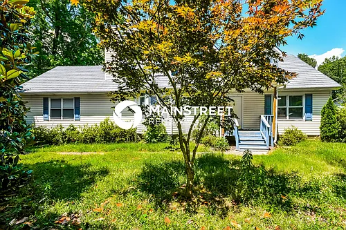 2085 Edenwood Cir Photo 1