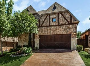 4012 E Hill Dr, Irving, TX 75038