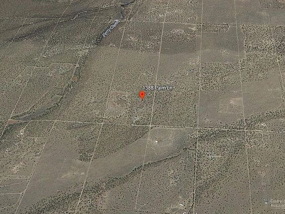 3rd image of 1388 SE Palm Ln