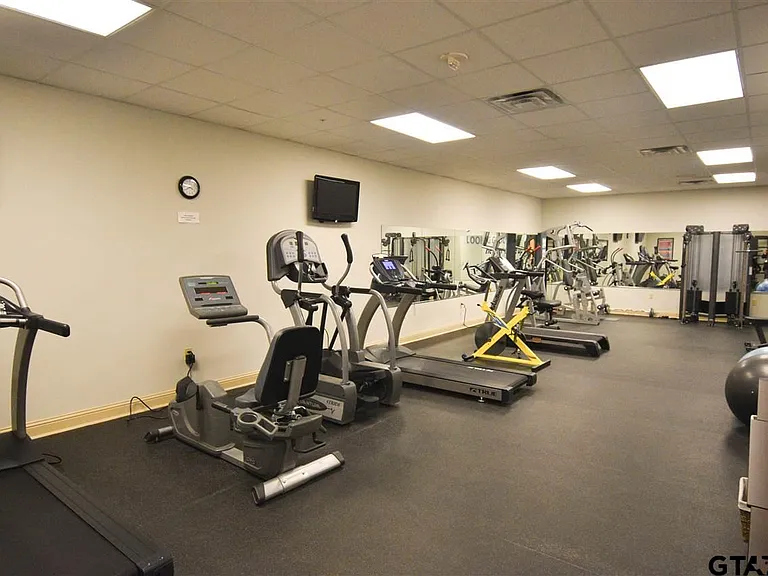 2801 Wexford Dr #1202 — Photo 12
