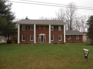 2389 S College Hills Dr, Hanover, IN 47243