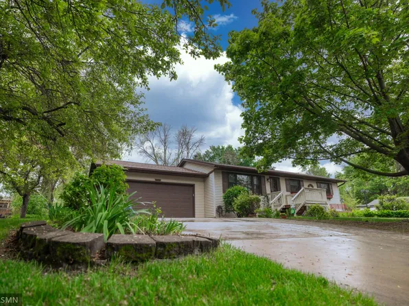 6791 Cedar Hills Dr, Cannon Falls, MN 55009