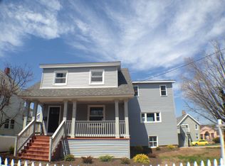 312 Lighthouse Rd, New Haven, CT 06512