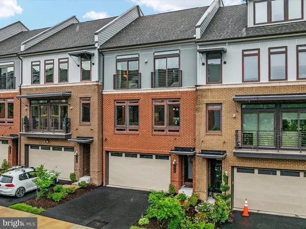 1714 Gray Shale Ter SE, Leesburg, VA 20175