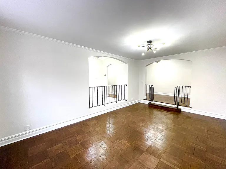 1901 Avenue N #1G — Photo 2
