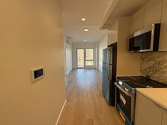 358 East 28th Street