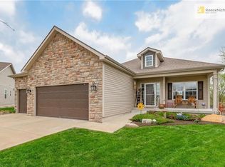 9018 Quill St, Lenexa, KS 66227