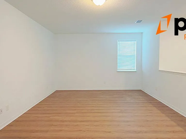 15387 Gilligan Ct — Photo 29