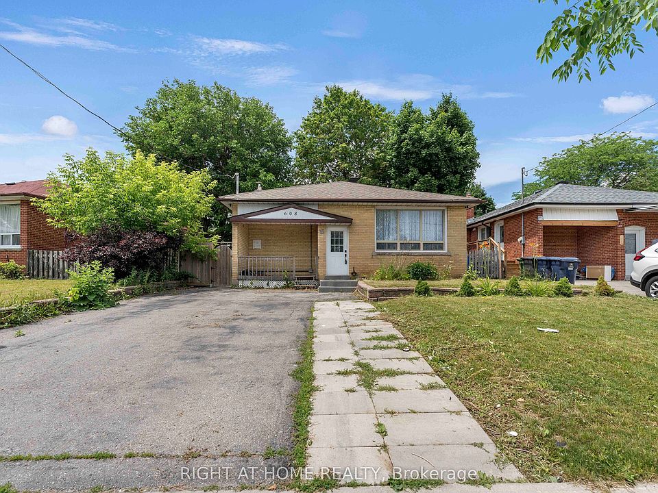 1st image of 608 McCowan Rd