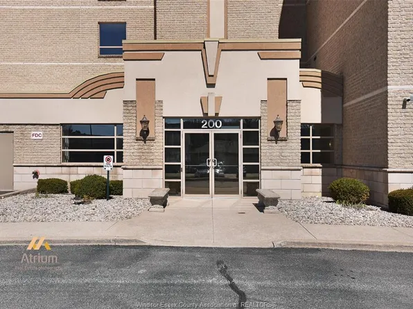 200 Manning Rd #410, Tecumseh, ON N8N 0A8