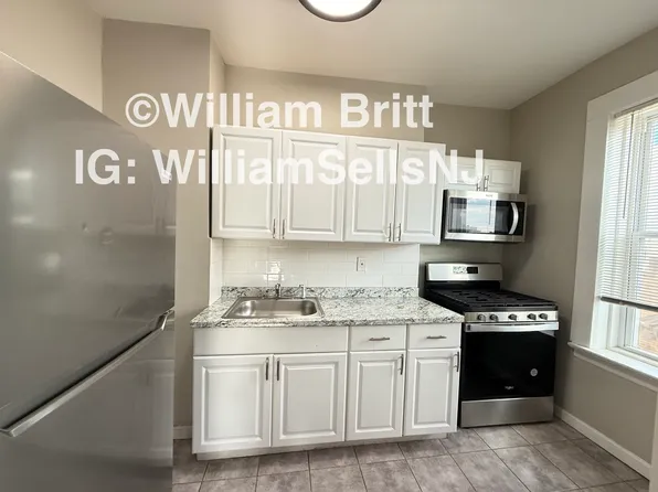 9 Bentley Ave, Jersey City, NJ