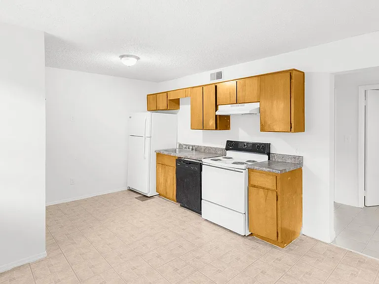 Piedmont Terrace — Photo 15