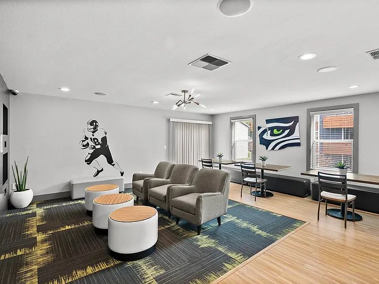 Northpoint Apartments — Photo 32