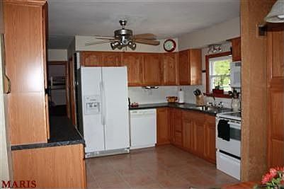 3rd image of 540 Mueller Ct