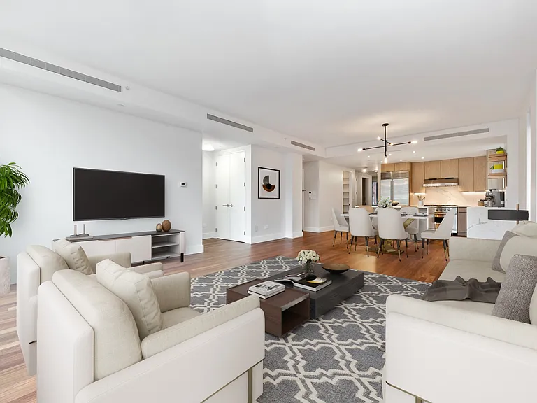 210 W 96th St #7 — Photo 3