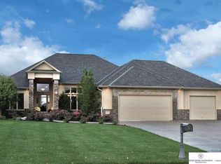 172 S 243rd St, Waterloo, NE 68069