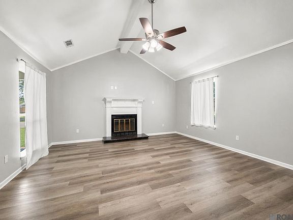 3rd image of 1503 Weeping Willow Dr