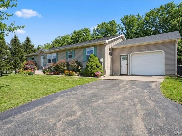 10960 Dennison Rd, Forestville, NY 14062