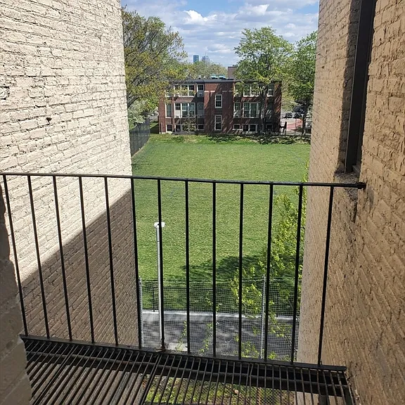 4 Abbotsford St #9 — Photo 13