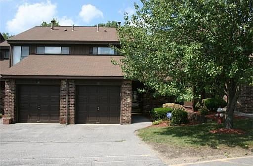 1st image of 7 Greenbrook Dr #7