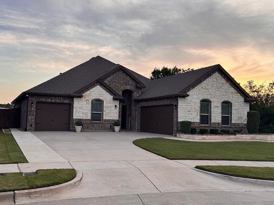 1st image of 7802 Bella Way