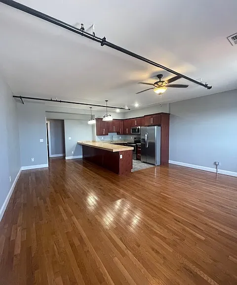 208 Huron Ave — Photo 75