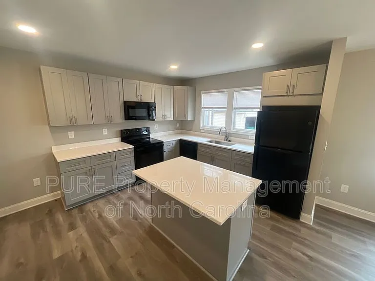 3355 E Ridge Rd — Photo 8