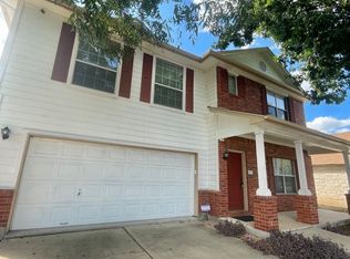 102 S Creek Bend Dr, Hutto, TX 78634