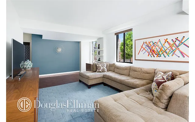Sold by Douglas Elliman | media 18