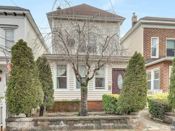 300 Elm St, Kearny, NJ 07032