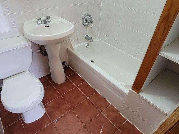 5th image of 416 E 116th St #6