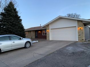 7637 80th St S, Cottage Grove, MN 55016