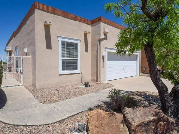 5607 Bosque Vista Dr NE, Albuquerque, NM 87111
