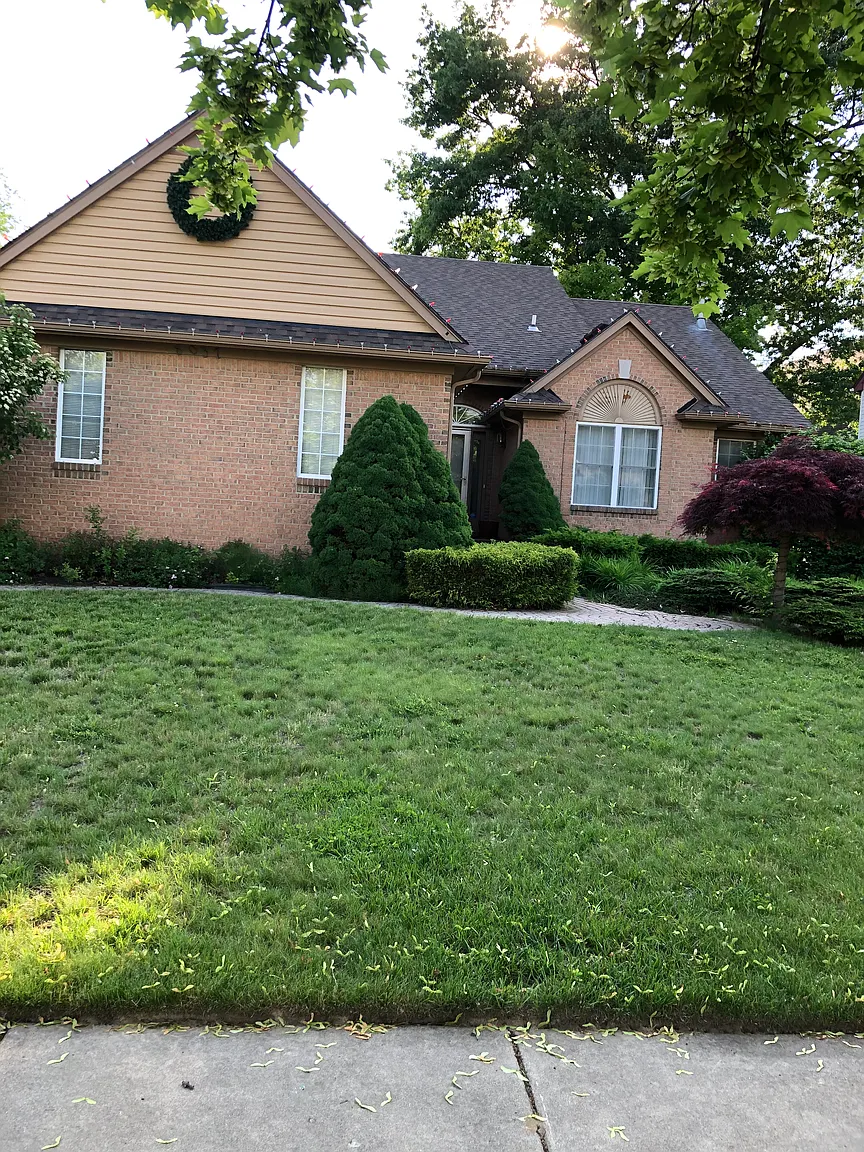 8037 Tom Brown Dr photo 1