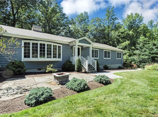 52 Far Horizon Dr, Easton, CT 06612