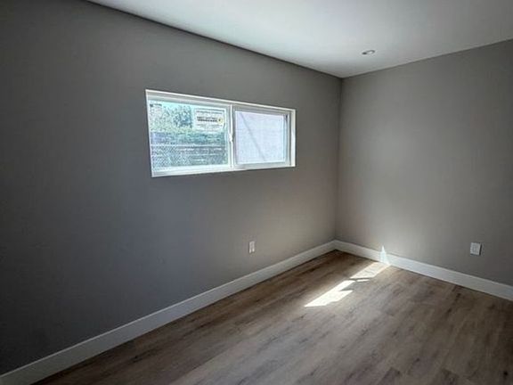 3rd image of 627 N Soto St #5