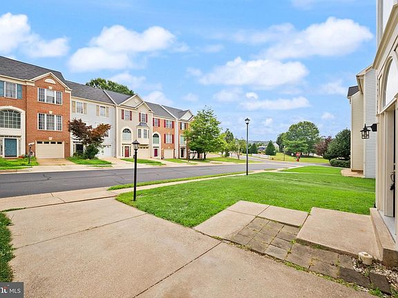 4th image of 14196 Madrigal Dr