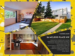 26 McLeod Pl NW, Edmonton, AB T5A3A8