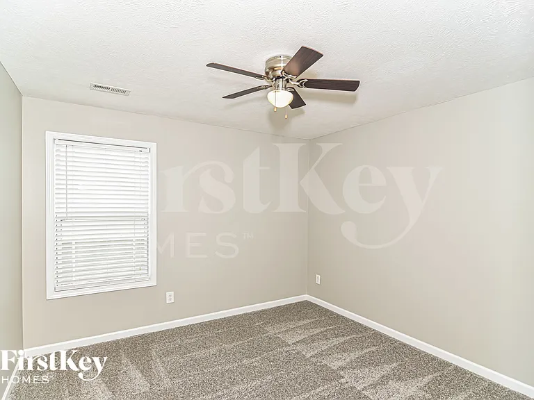 264 Autumn Terrace Ln — Photo 13
