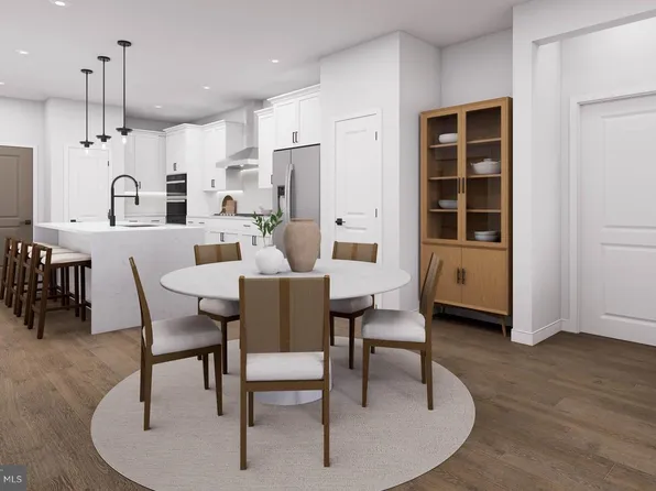 1961 Illumination Dr #6, Vienna, VA 22182