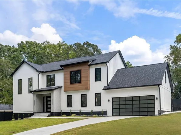 605 Hunnicutt Rd SE, Mableton, GA 30126