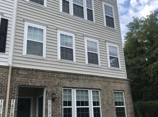 14724 Mason Creek Cir #17, Woodbridge, VA 22191