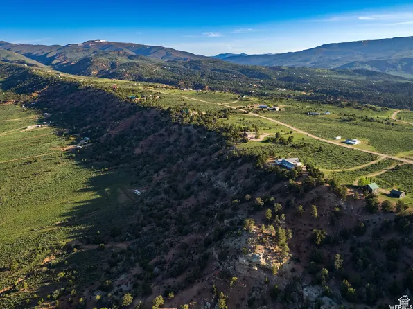 46446 W Airport Rd, Fruitland, UT 84027