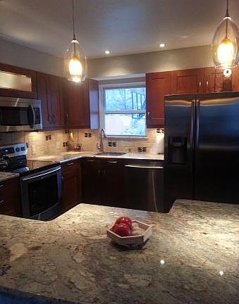 2nd image of 346 Van Cortlandt Park Ave